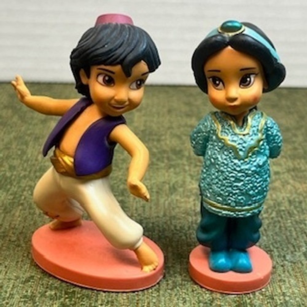 Disney Aladdin and Princess Jasmine PVC Figure Set Cake Topper Collectibles